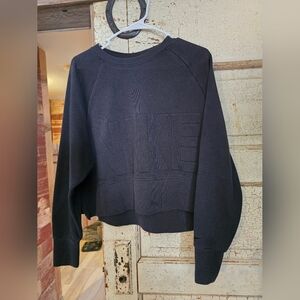 Womens NIKE dri Fit Crop Sweater Sweatshirt Top Size Medium GUC!